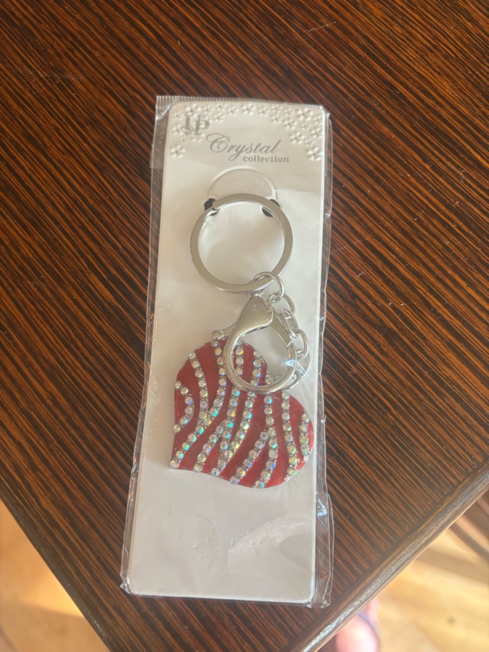 Red Crystal Heart Keychain - Picture 2 of 3